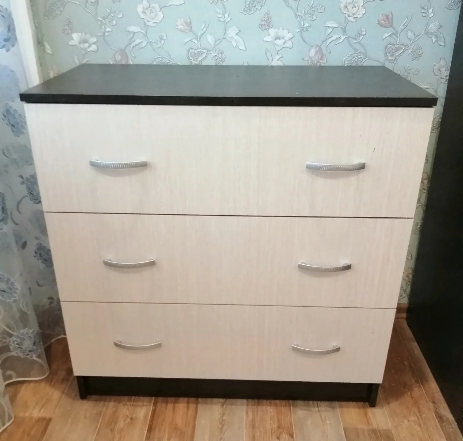 Комод Ронда КМ-02 венге/дуб белфорт Комод Ронда КМ-02 венге/дуб белфорт