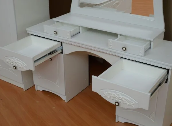 Стол туалетный Ольга-10 белый экспо/жемчужный ясень Стол туалетный Ольга-10 белый экспо/жемчужный ясень