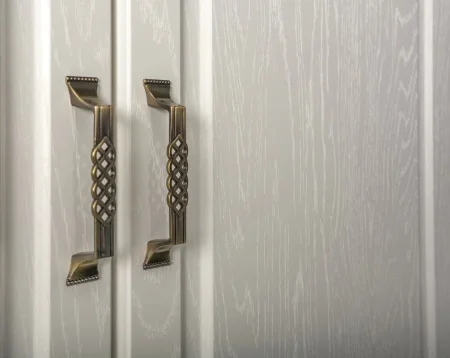 Шкаф для одежды Ливерпуль 13.124 ясень ваниль/белый Шкаф для одежды Ливерпуль 13.124 ясень ваниль/белый