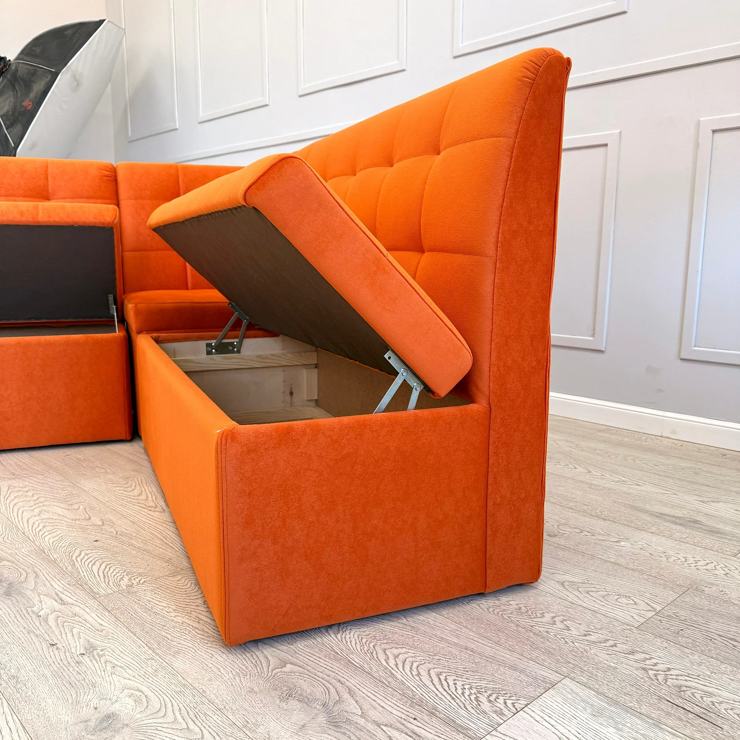 Кухонный угловой диван Омега