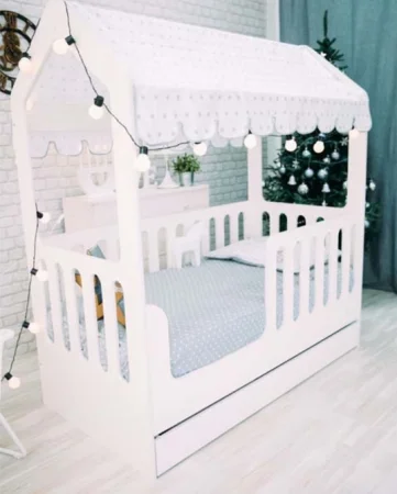 Детская кровать домик с ящиком